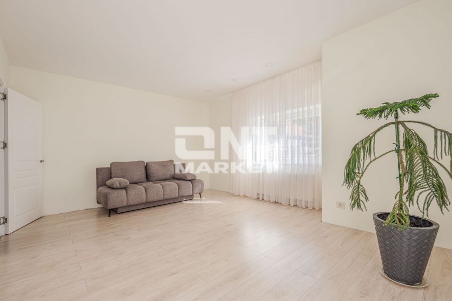 J. Zembrickio g. Klaipėda - 1